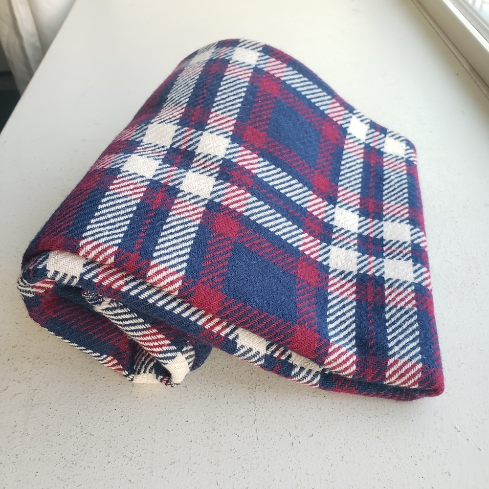 1960s 1970s Vintage 1 Yrd x 50" Soft Wool Navy Red Plaid Pattern Fabric #91